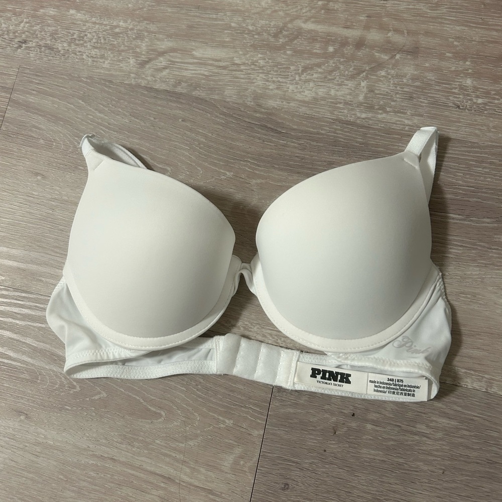 PINK Victoria's Secret Everywhere Push Up Bra